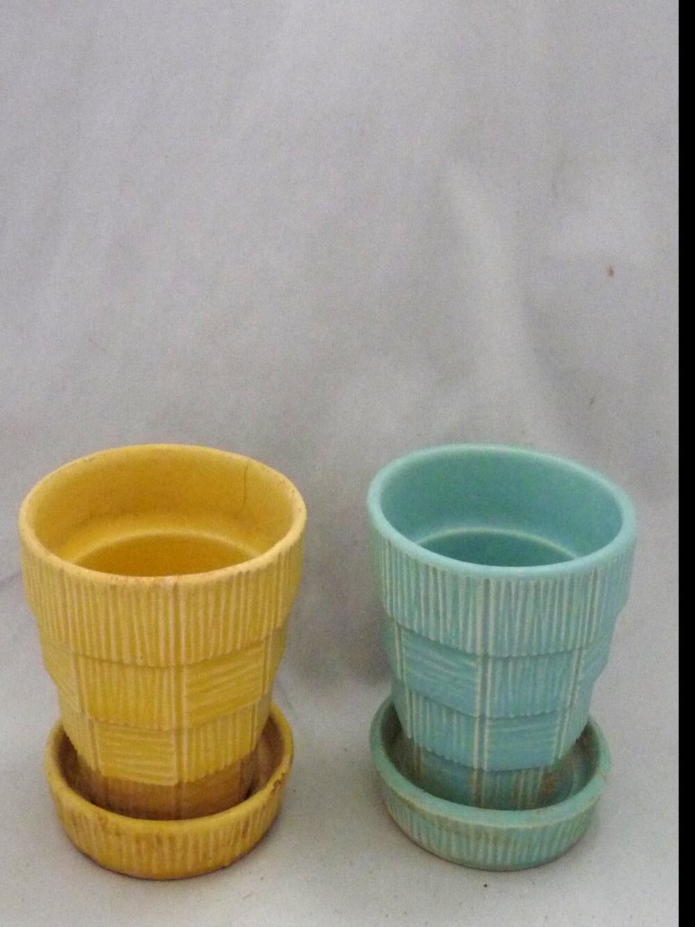 2 vintage McCoy USA basketweave pottery planters pots small 3" aqua yellow